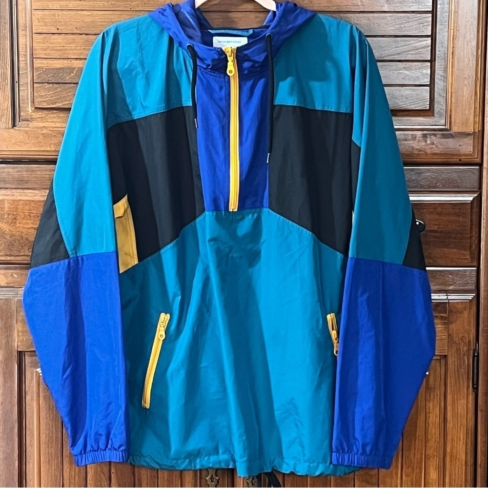 Urban outfitters 1/4 zip color block ,Y2K look, windbreaker, preowned sz L
